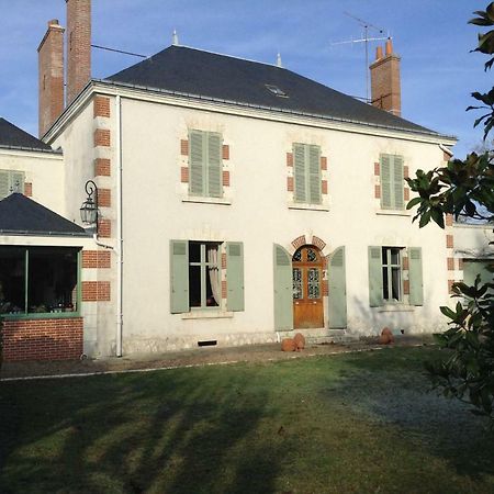 Hotel Aux Coeurs De L'Atelier Menars Exteriér fotografie